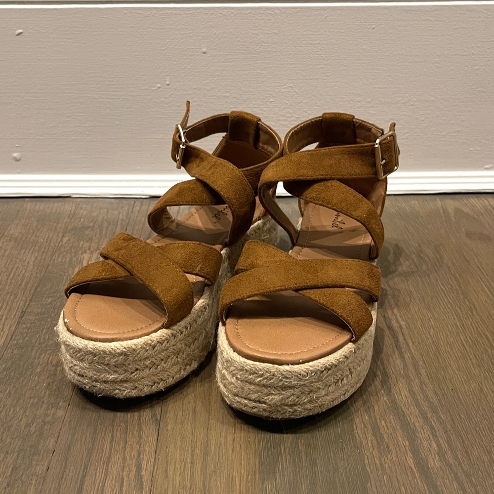 Bonnibel Brown Suede Leather Platform Espadrille Ankle Strap Sandals (W7)